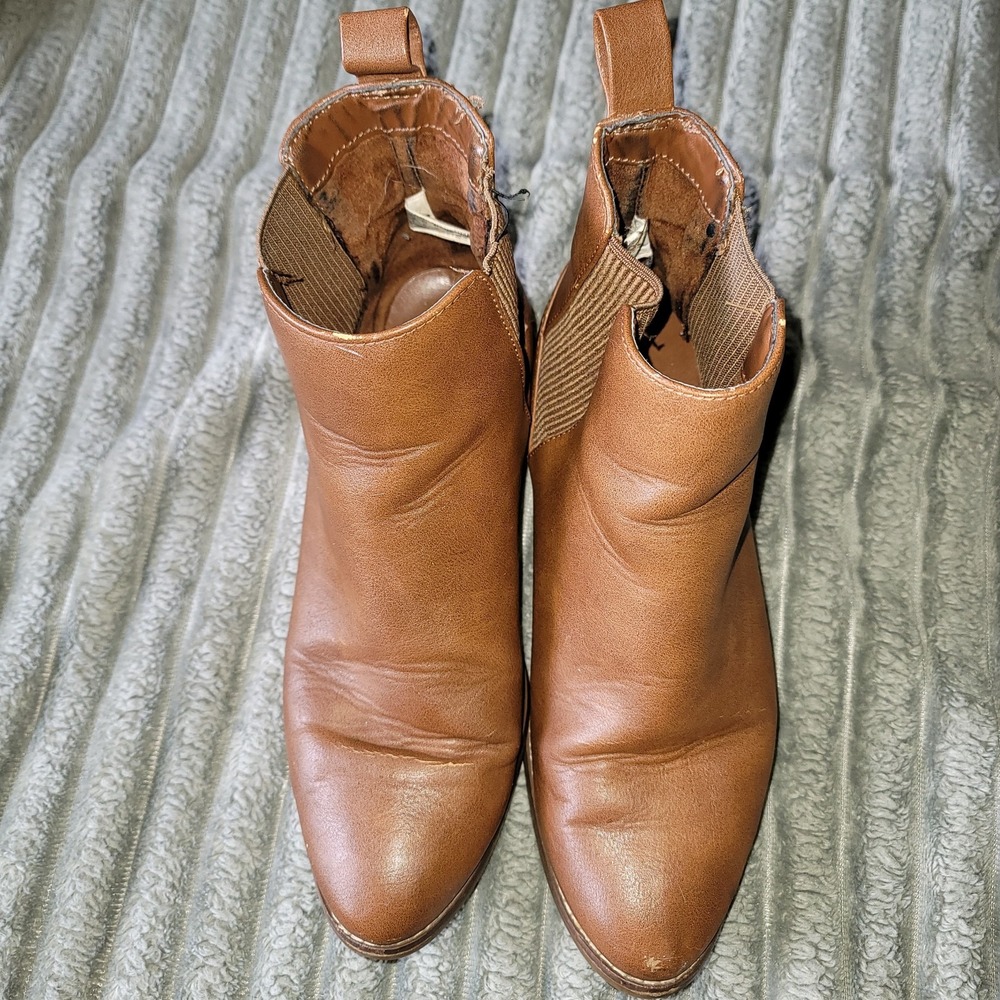 American Eagle Boots Women's‎ 9M Brown Ankle Booties Slip On Block Heels  Fabric